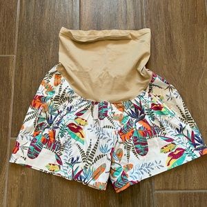 Motherhood maternity shorts (M)